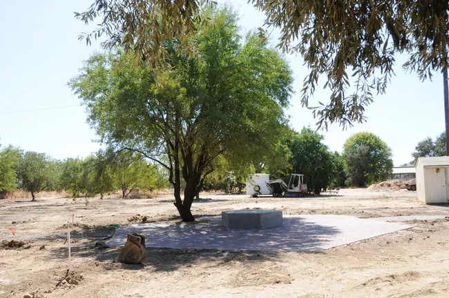 This is what the Haagen-Dazs Honey Bee Haven looked like before it was fully developed. (Photo by Kathy Keatley Garvey)