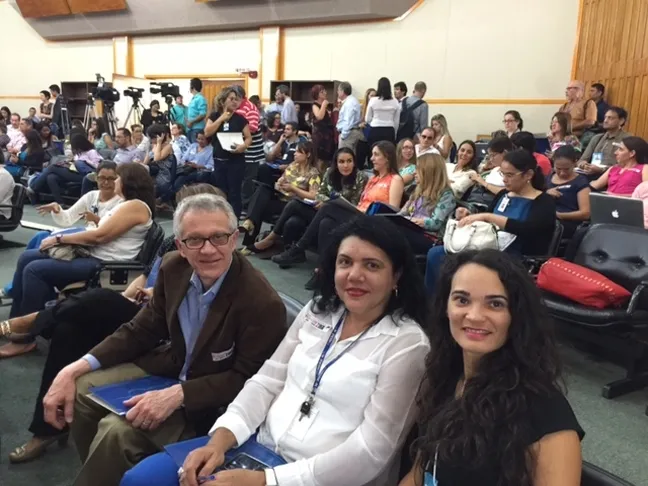 UC Davis chemical ecologist and mosquito researcher Walter Leal (front), confers with Constancia Ayres (far right, in black) and Rosângela Barbosa (center), faculty members in the Department of Entomology, Fiocruz-Recife. Both are Leal colloborators.