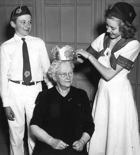 mildredvanduzer_may1954