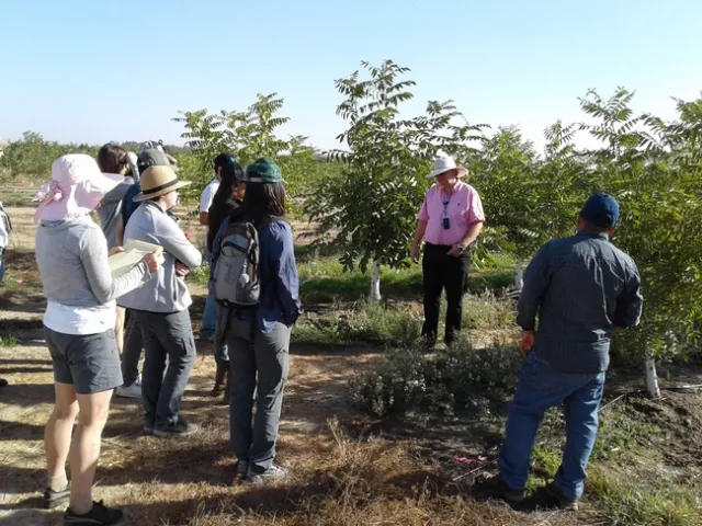 Andreas Westphal speaking to students.