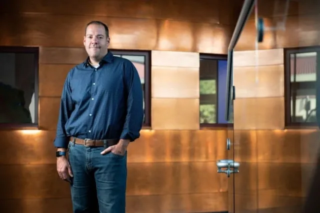 Steven Davis, UCI professor of Earth system science, led a study of carbon dioxide emissions from forest fires in recent decades. In a paper in the journal Science, he and his colleagues shared some shocking findings. “According to our measurements, boreal fires in 2021 shattered previous records. These fires are two decades of rapid warming and extreme drought in Northern Canada and Siberia coming to roost, and unfortunately even this new record may not stand for long,” he says. Steve Zylius / UCI