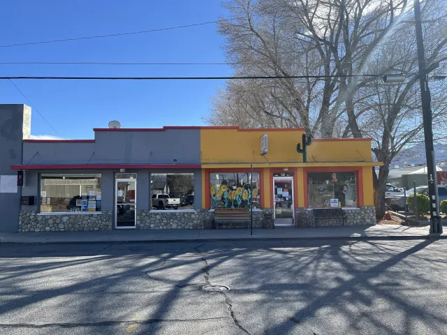 Bodega, Downtown Bishop