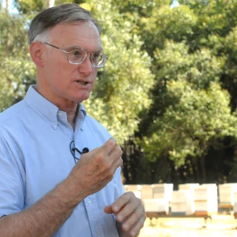 Eric Mussen will be a key speaker at the Western Apicultural Society conference in Hawaii. (Photo by Kathy Keatley Garvey)