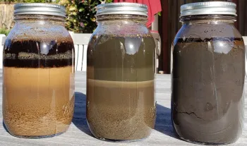 Mason jar soil sedimentation test